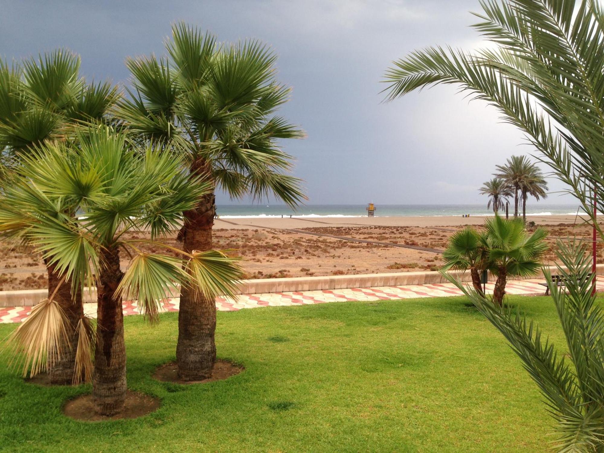 Hotel Tikar غاروشا المظهر الخارجي الصورة